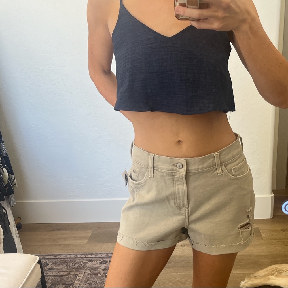 Old Navy Boyfriend Midrise shorts